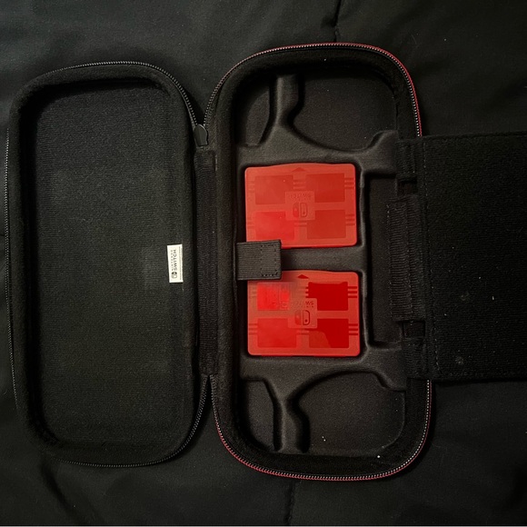 Nintendo Switch Lite - Picture 8 of 11